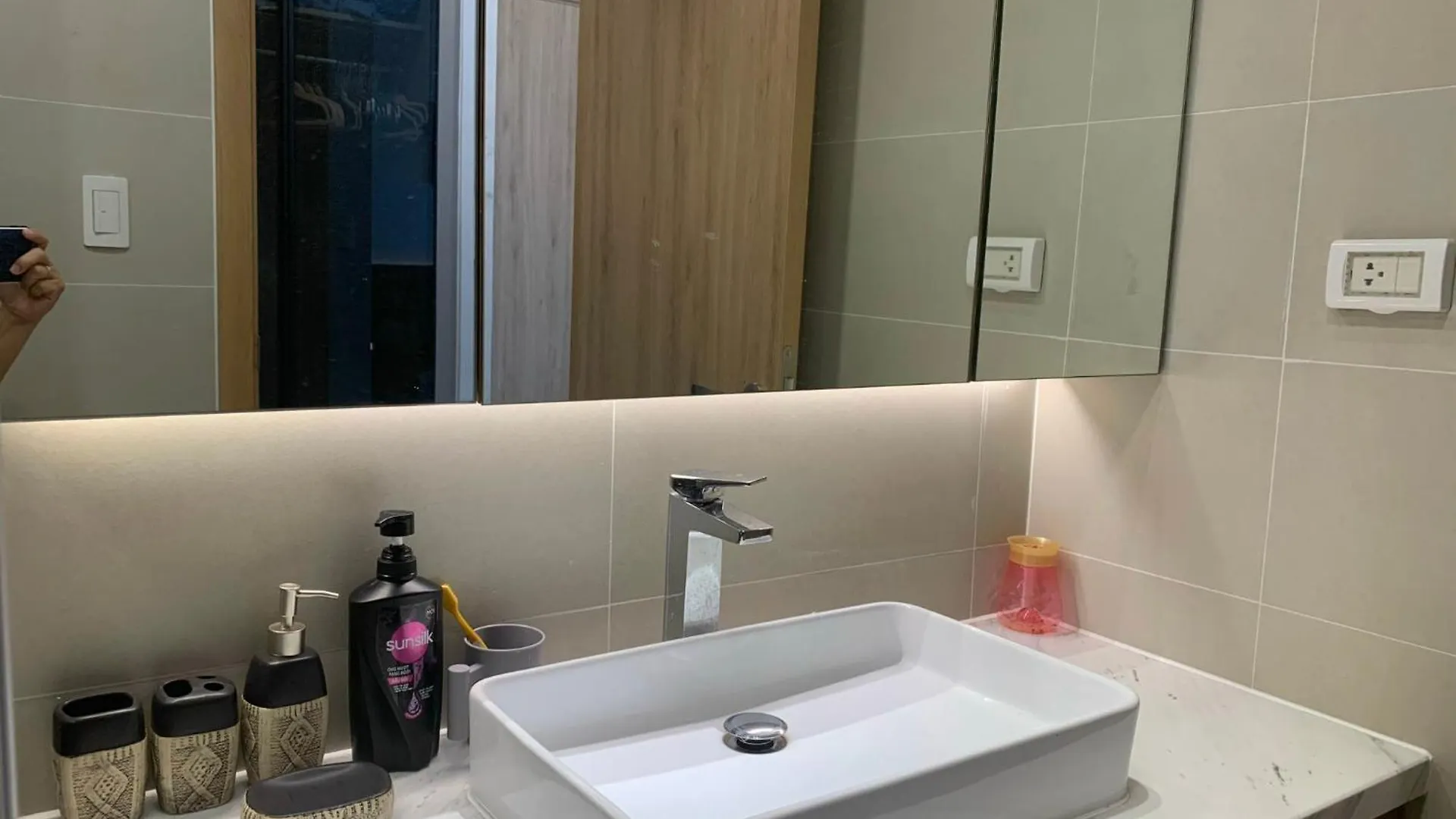 Aria Hotel & Resort Vung Tau 0*,